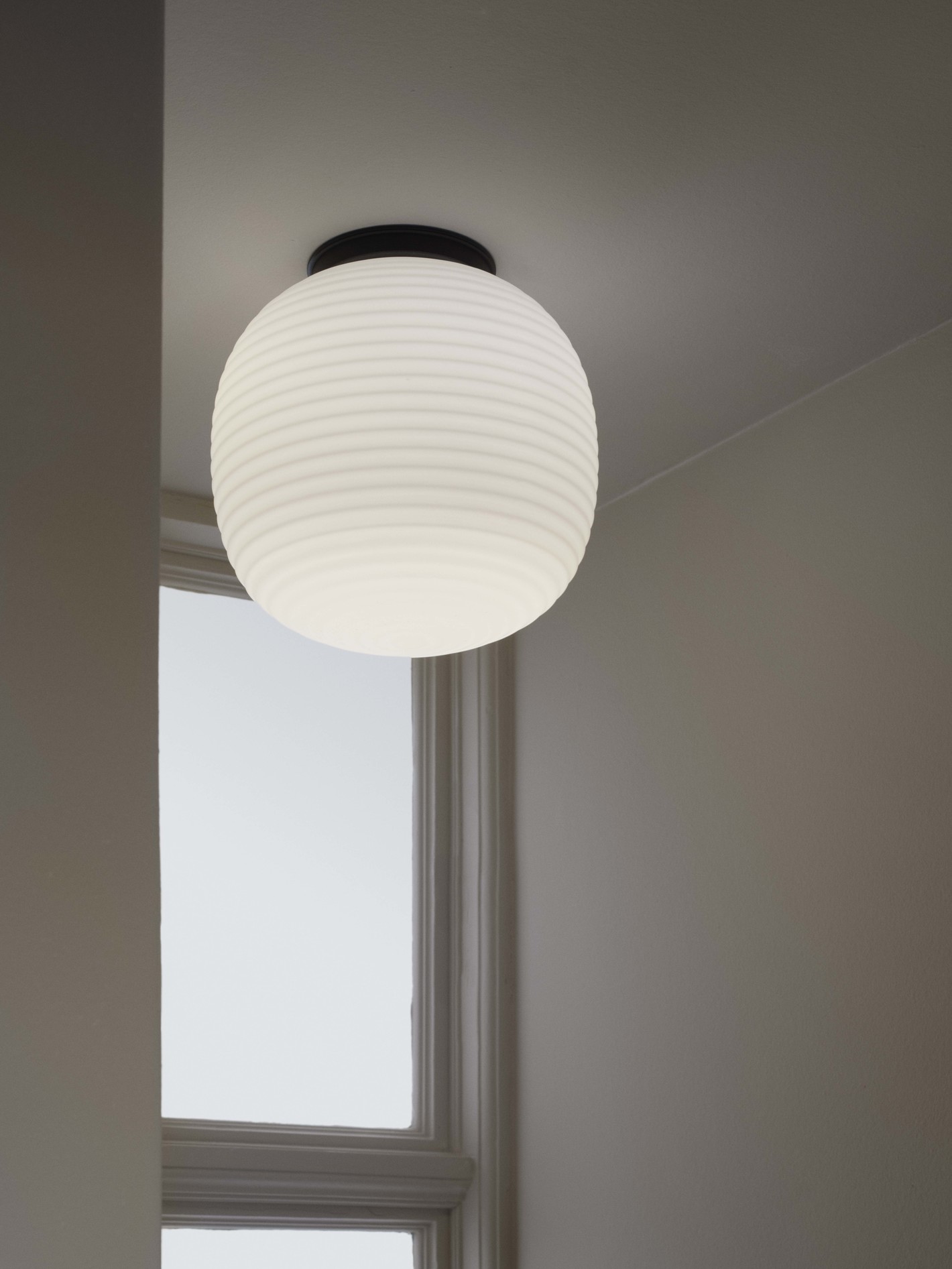 Plafonnier Lantern en verre par Anderssen & Voll x New Works
